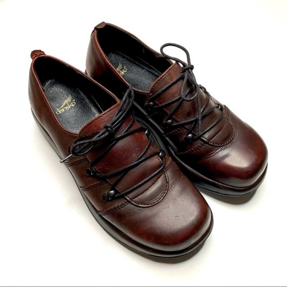DANSKO "Janika" Oxford Clog Shoes Dark Red Leather Cushioned EU 41 / US 10.5 - Picture 1 of 9